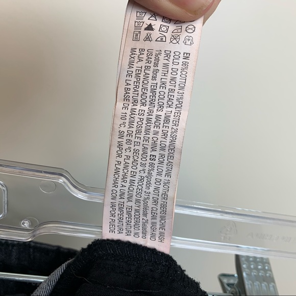 Forever 21 Hi-Low Black Jean Skirt - Picture 4 of 4